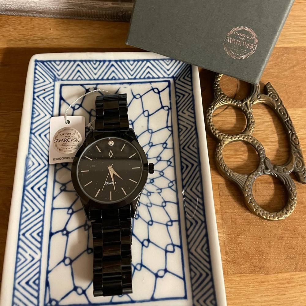 New Nic & Syd Swarovski Crystals Men's Hudson Watch in black